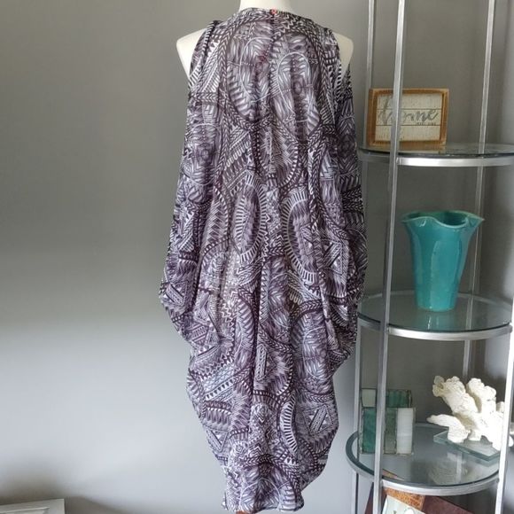 Red Carter Cover Up - Picture 2 of 4